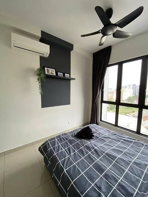 Platinum Arena Old Klang Road Midvalley Куала-Лумпур 0*,  Малайзия