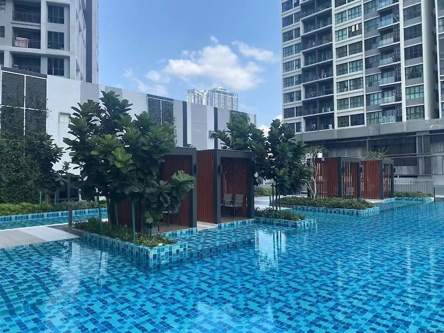 Platinum Arena Old Klang Road Midvalley Куала-Лумпур Апартаменты